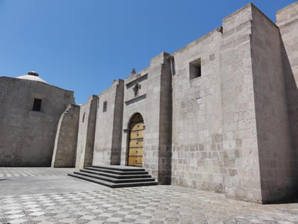 TEMPLO DE LA ORDEN FRANCISCANA SEGLAR 02