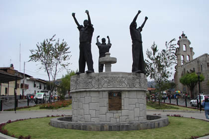 AVENIDA DE LOS HEROES 04