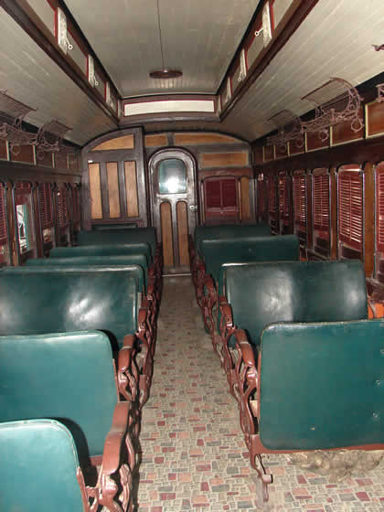MUSEO FERROVIARIO VAGONES 02